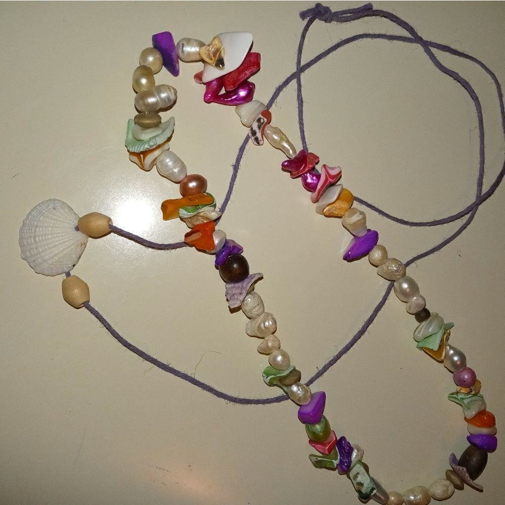 One Handmade Necklace - Picture 5 of 14